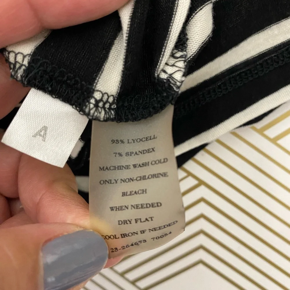 Ann Taylor short sleeve blouse